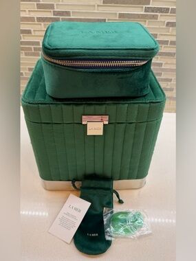 La Mer Quilted Velvet Jewelry Case in Emerald Green with silver Hardware bundle!